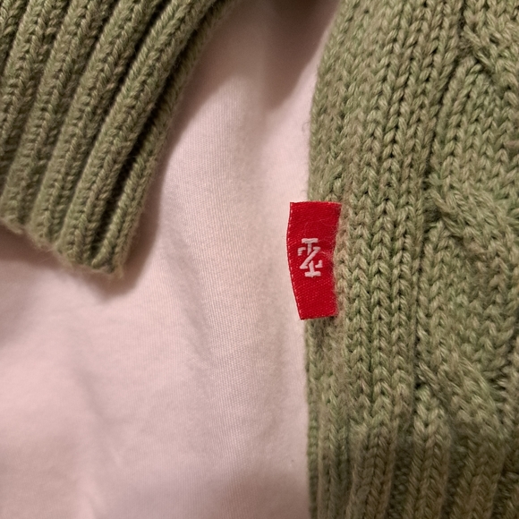 Izod Cable Knit Sweater - Picture 6 of 7